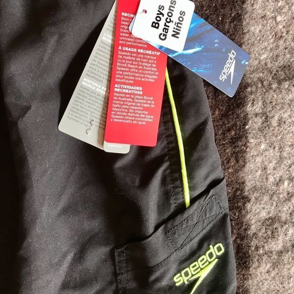 Speedo swim shorts, size L (14/16) kids - Picture 2 of 5